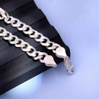 Sleek crub bracelet